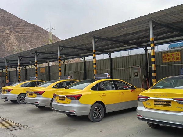 好消息！隴運集團(tuán)武都 公交公司新能源汽車充電站對外開放啦